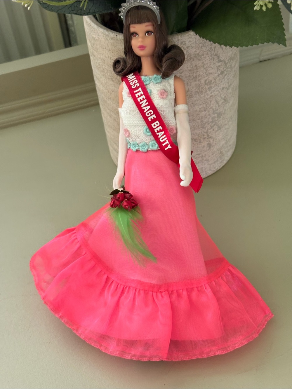 50th Anniversary Francis "Miss Teenage Beauty" - Picture 3 of 9